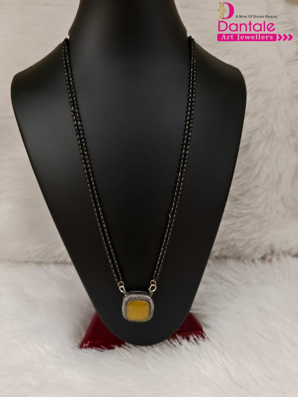 Mangalsutra Image
